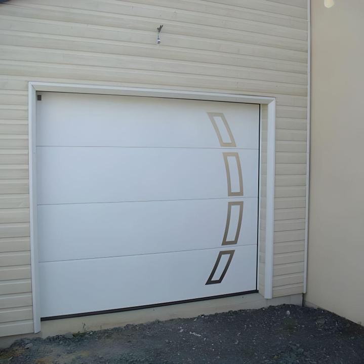 Installation de porte de garage Angers